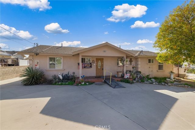 1607 Echo Drive, San Bernardino, CA 92404