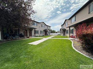 575 Countryside Avenue, Rexburg, ID 83440