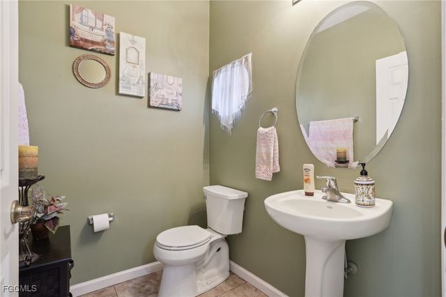 3350 Dandolo CIR, Cape Coral, FL 33909