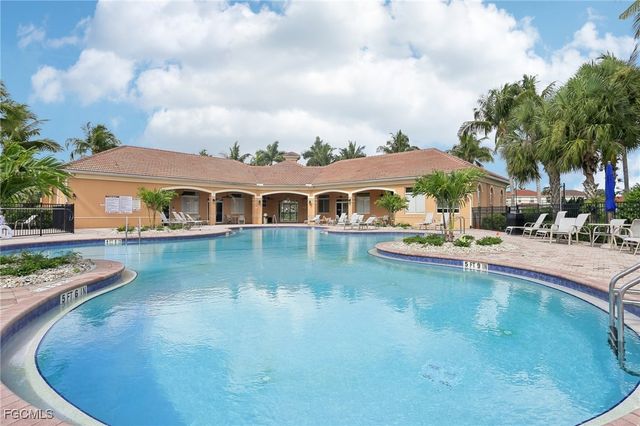 3350 Dandolo CIR, Cape Coral, FL 33909