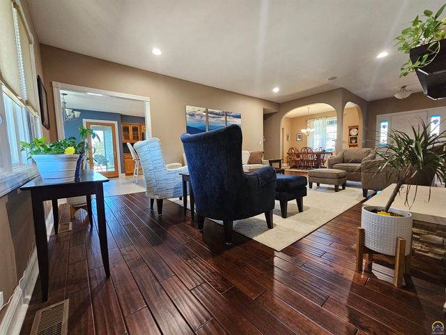 1525 SW Village DR, Topeka, KS 66604