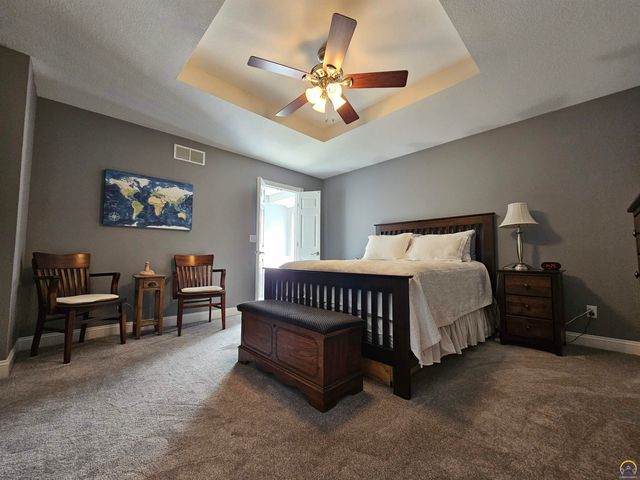 1525 SW Village DR, Topeka, KS 66604