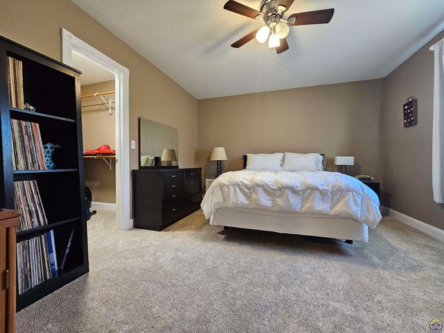 1525 SW Village DR, Topeka, KS 66604