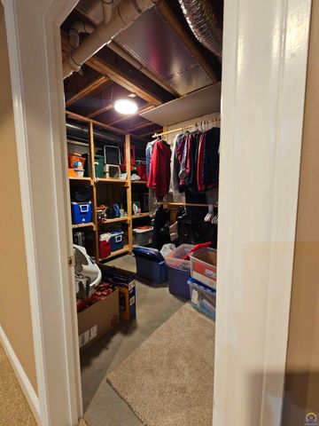 1525 SW Village DR, Topeka, KS 66604