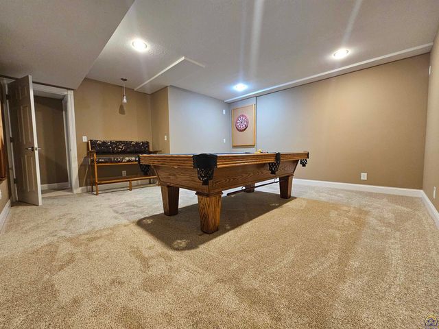1525 SW Village DR, Topeka, KS 66604