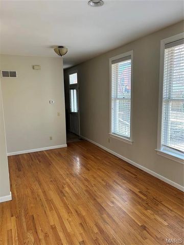 816 Ann Avenue, St Louis, MO 63104