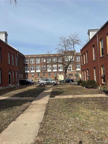 816 Ann Avenue, St Louis, MO 63104