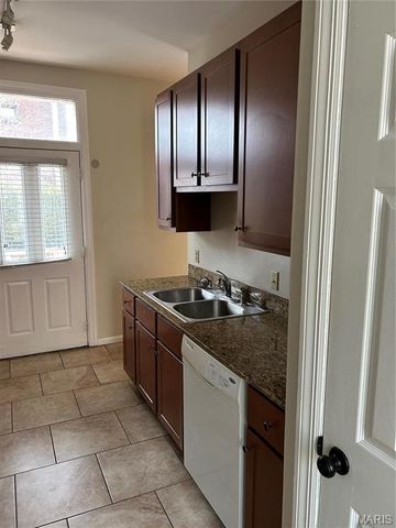 816 Ann Avenue, St Louis, MO 63104