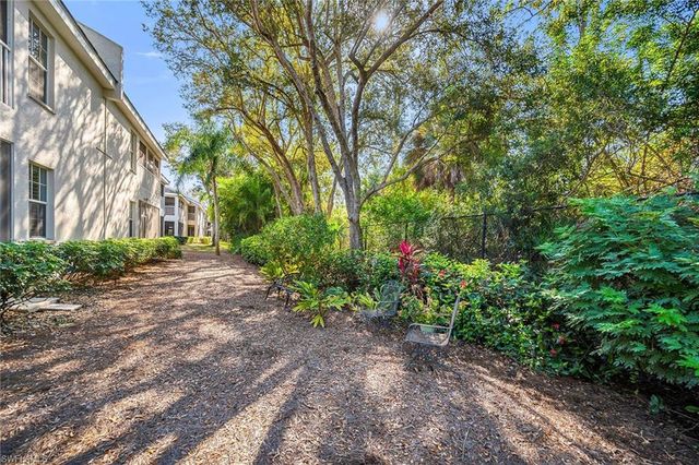 3755 Fieldstone BLVD # 1203, Naples, FL 34109