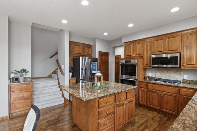 249 Tristan Drive, Victoria, MN 55331