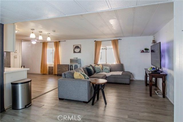 10701 Cedar 13, Bloomington, CA 92316