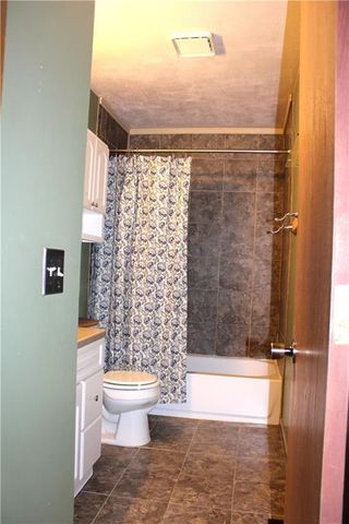 6306 S 25 Street, St Joseph, MO 64504