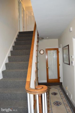 402 CRAIN HWY N, Glen Burnie, MD 21061