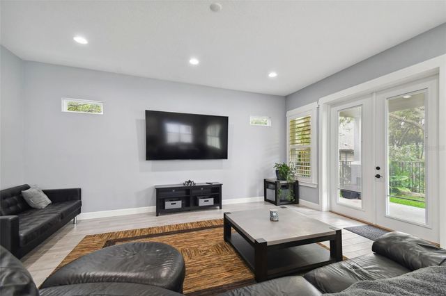 4755 W TARPON STREET, Tampa, FL 33616