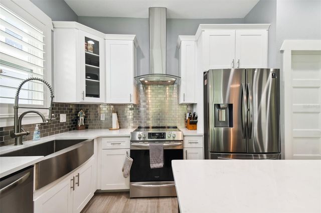 4755 W TARPON STREET, Tampa, FL 33616