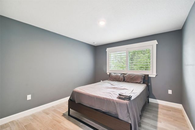 4755 W TARPON STREET, Tampa, FL 33616