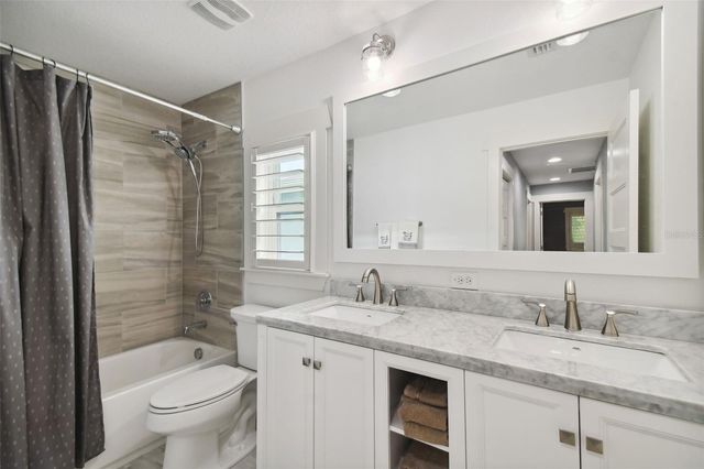 4755 W TARPON STREET, Tampa, FL 33616