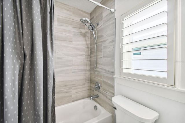 4755 W TARPON STREET, Tampa, FL 33616