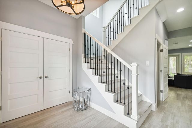 4755 W TARPON STREET, Tampa, FL 33616