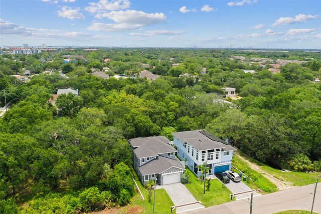 4755 W TARPON STREET, Tampa, FL 33616