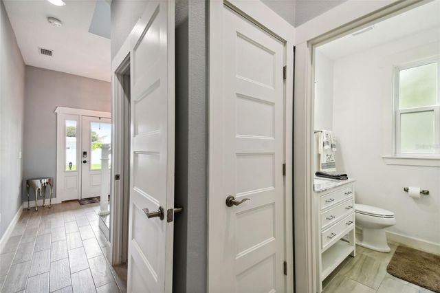 4755 W TARPON STREET, Tampa, FL 33616