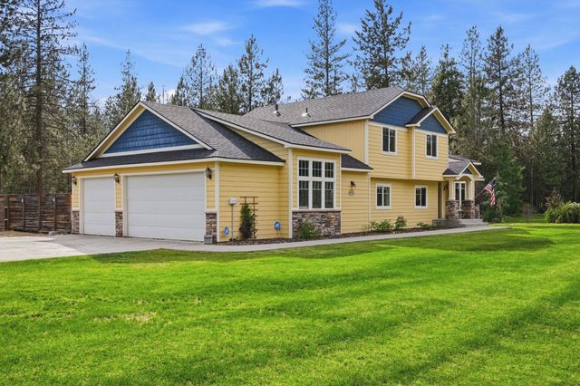 6456 N Villier Rd, Nine Mile Falls, WA 99026