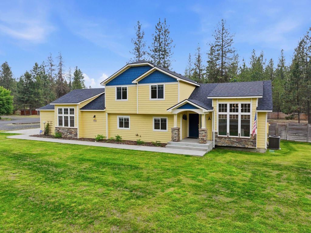 6456 N Villier Rd, Nine Mile Falls, WA 99026