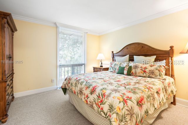 18 Lighthouse Ln Apt 1033, Hilton Head Island, SC 29928