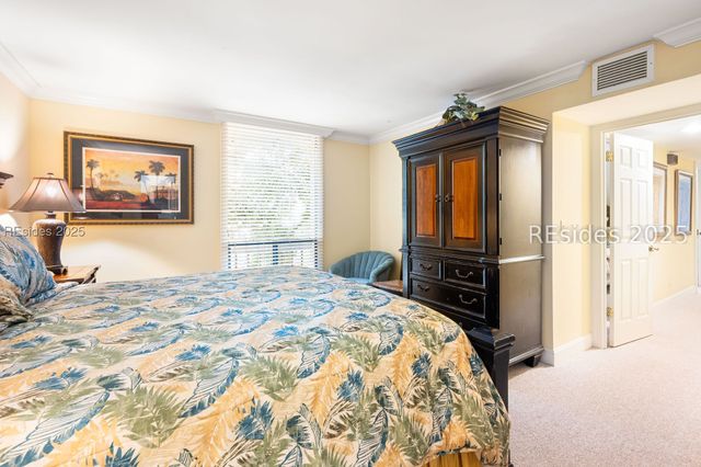 18 Lighthouse Ln Apt 1033, Hilton Head Island, SC 29928