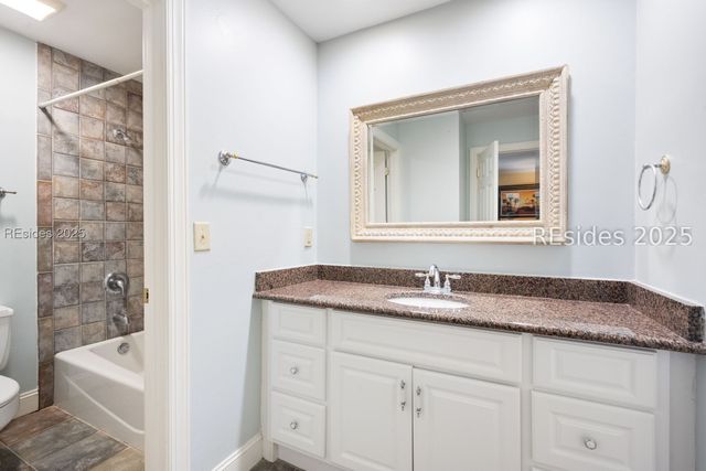 18 Lighthouse Ln Apt 1033, Hilton Head Island, SC 29928