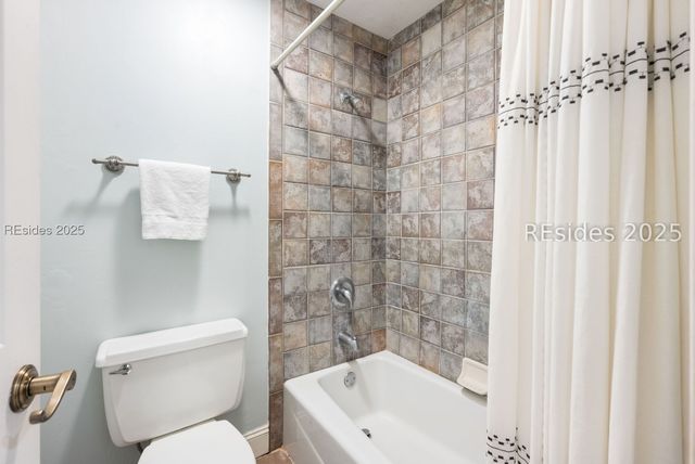 18 Lighthouse Ln Apt 1033, Hilton Head Island, SC 29928