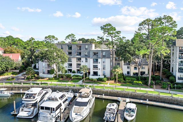 18 Lighthouse Ln Apt 1033, Hilton Head Island, SC 29928