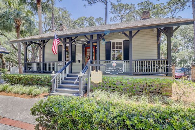 18 Lighthouse Ln Apt 1033, Hilton Head Island, SC 29928