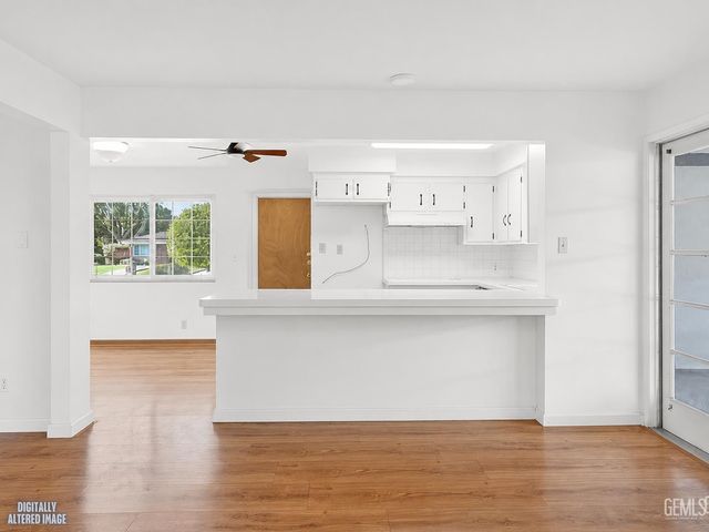 6117 Euclid Avenue, Bakersfield, CA 93308