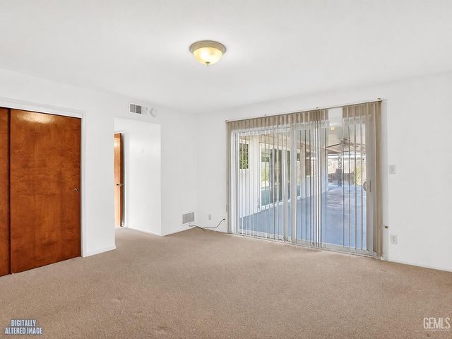 6117 Euclid Avenue, Bakersfield, CA 93308