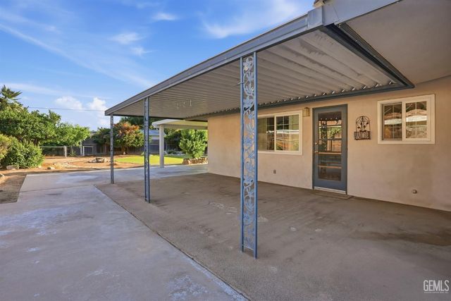 6117 Euclid Avenue, Bakersfield, CA 93308