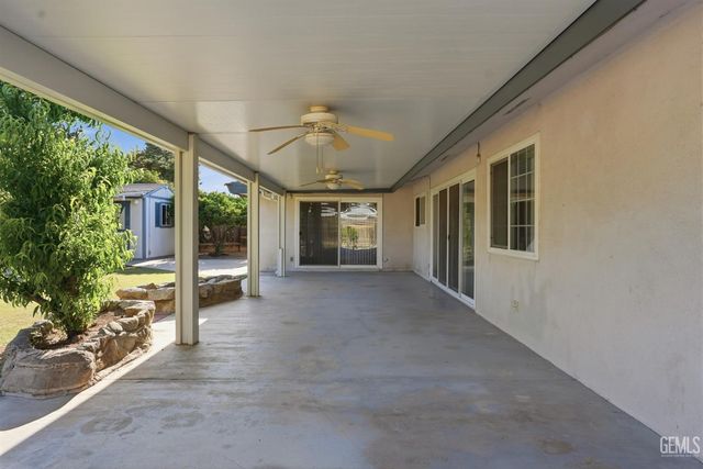 6117 Euclid Avenue, Bakersfield, CA 93308