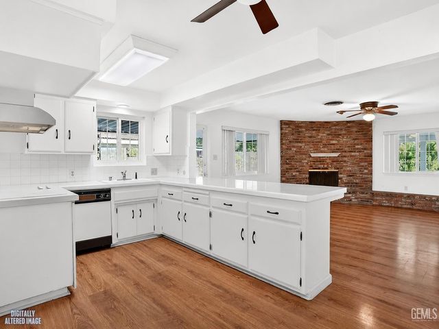 6117 Euclid Avenue, Bakersfield, CA 93308