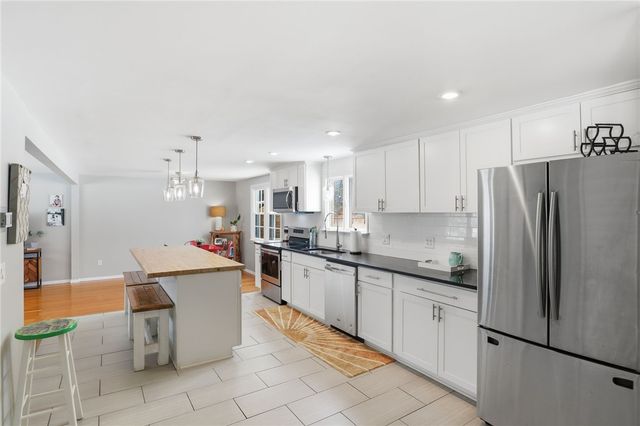 1622 Greensboro Drive, Webster, NY 14580