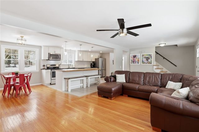 1622 Greensboro Drive, Webster, NY 14580