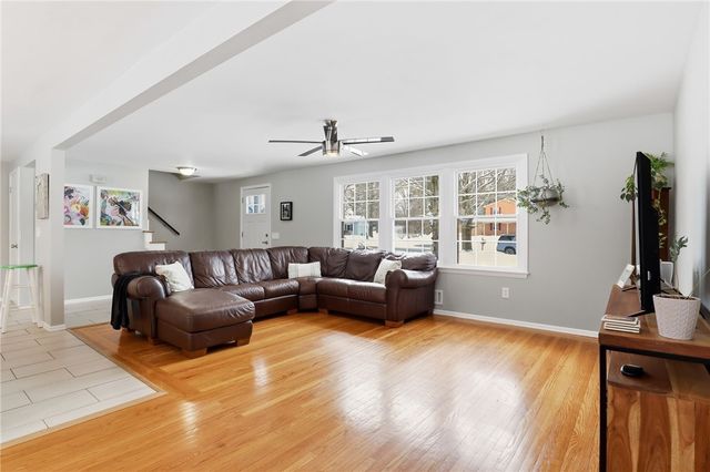 1622 Greensboro Drive, Webster, NY 14580