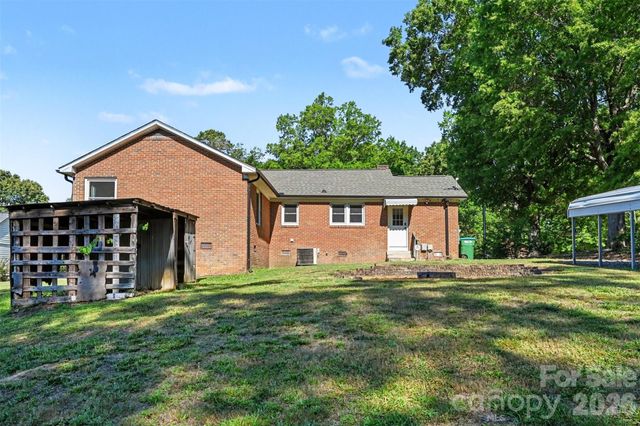 407 S Beaver Street, Landis, NC 28088