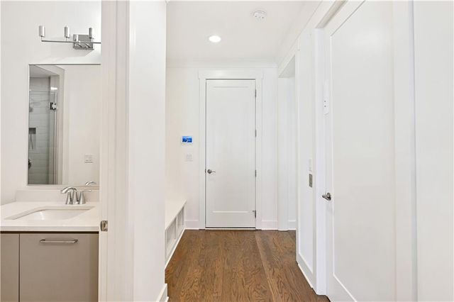 980 Memorial Walk SE, Atlanta, GA 30316