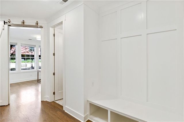 980 Memorial Walk SE, Atlanta, GA 30316