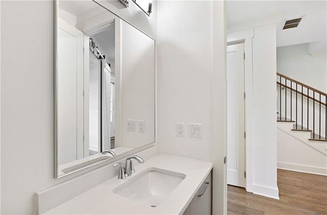 980 Memorial Walk SE, Atlanta, GA 30316