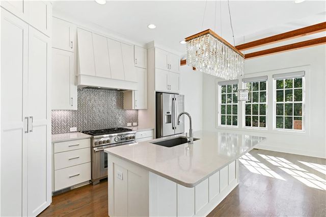 980 Memorial Walk SE, Atlanta, GA 30316