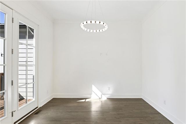 980 Memorial Walk SE, Atlanta, GA 30316