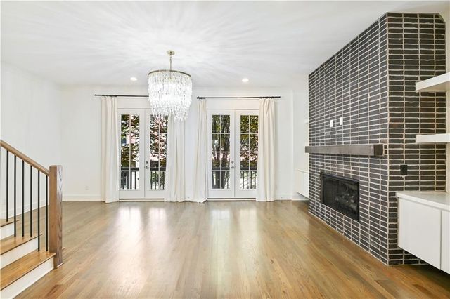 980 Memorial Walk SE, Atlanta, GA 30316