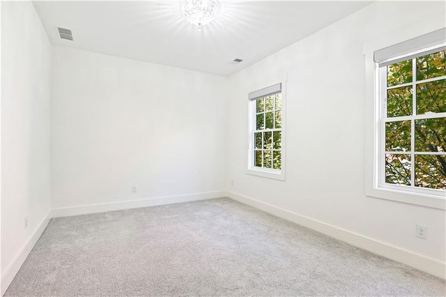 980 Memorial Walk SE, Atlanta, GA 30316