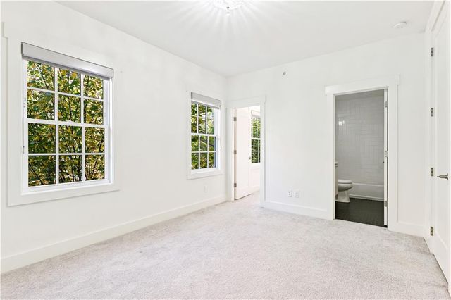 980 Memorial Walk SE, Atlanta, GA 30316
